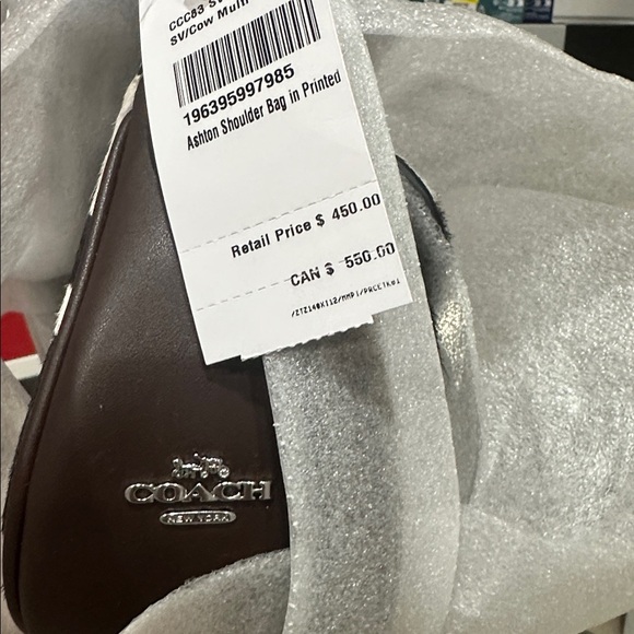 Ashton Bag With Cow Print🤎🤍 - Picture 8 of 10